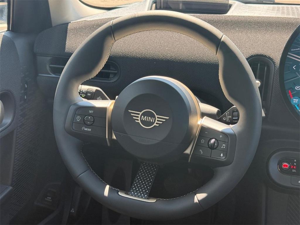 new 2025 MINI Hardtop car, priced at $35,430