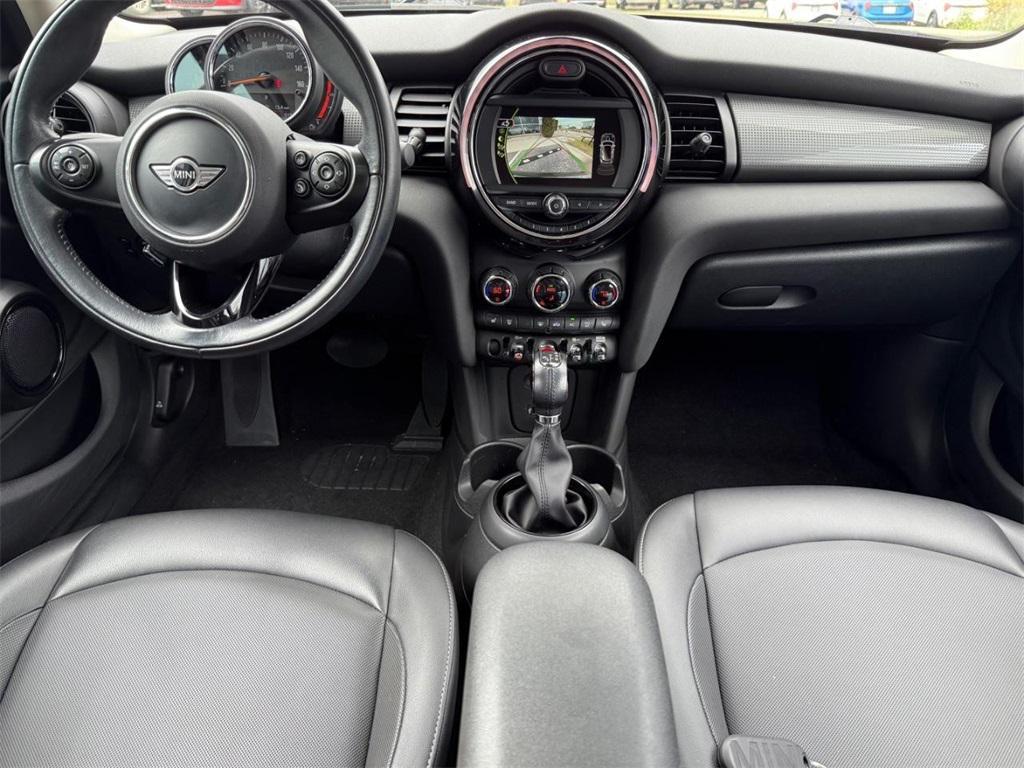 used 2018 MINI Hardtop car, priced at $13,495