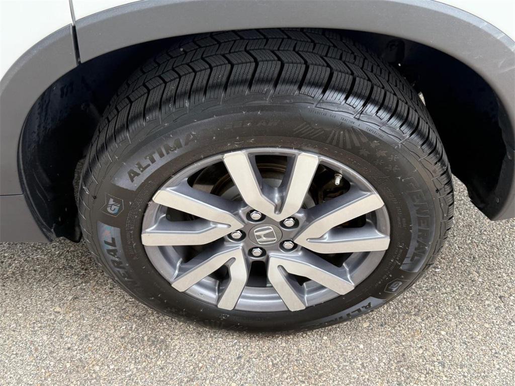 used 2022 Honda Pilot car, priced at $31,999
