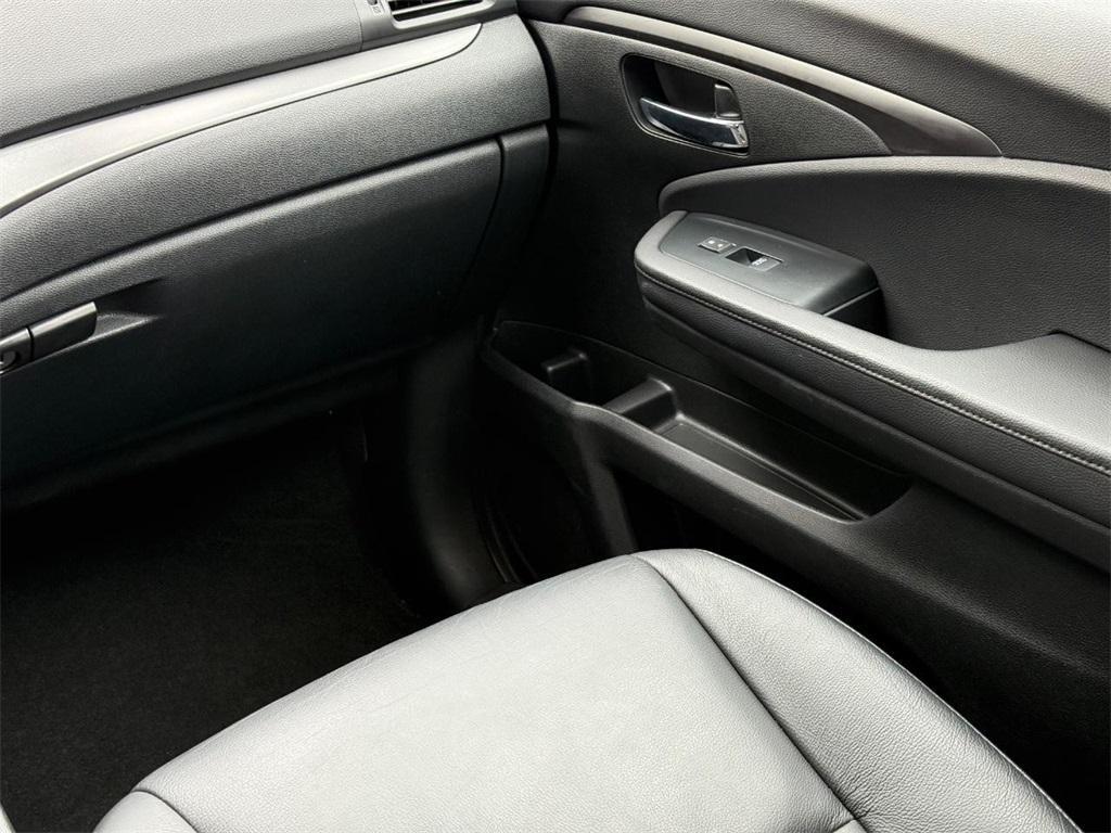 used 2022 Honda Pilot car, priced at $31,999