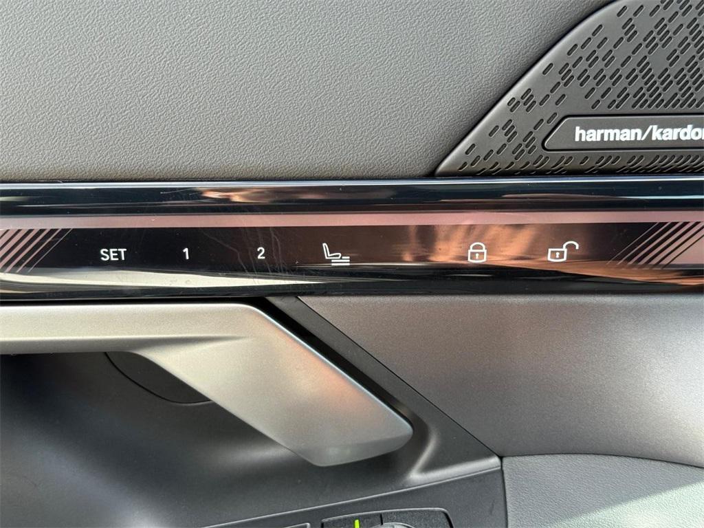 used 2024 BMW 540 car, priced at $59,998