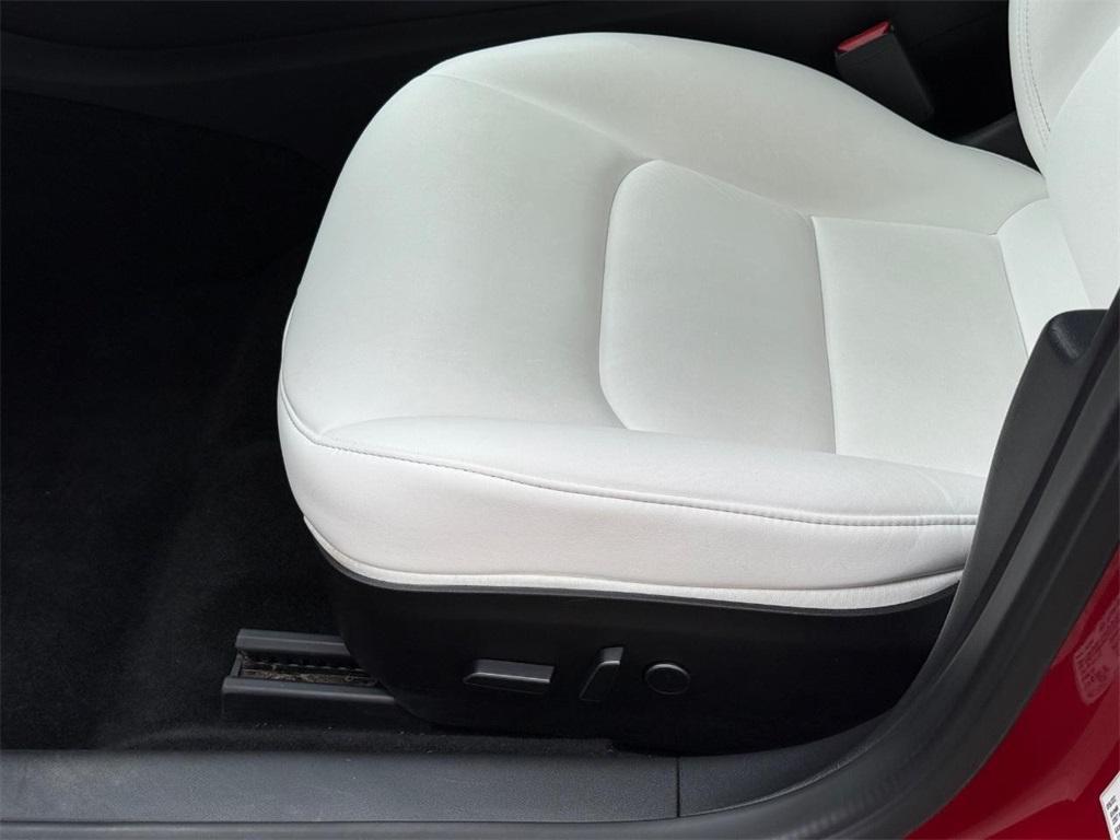 used 2022 Tesla Model 3 car, priced at $23,295