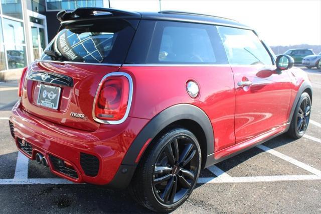 used 2018 MINI Hardtop car, priced at $18,250