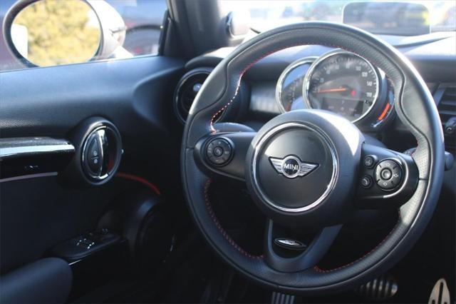 used 2018 MINI Hardtop car, priced at $18,250