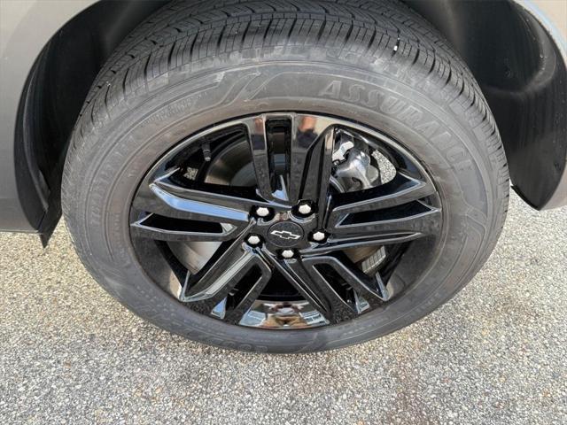 used 2024 Chevrolet Trax car, priced at $23,901