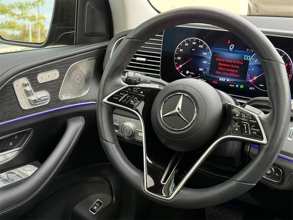 used 2025 Mercedes-Benz GLE 450 car, priced at $69,999