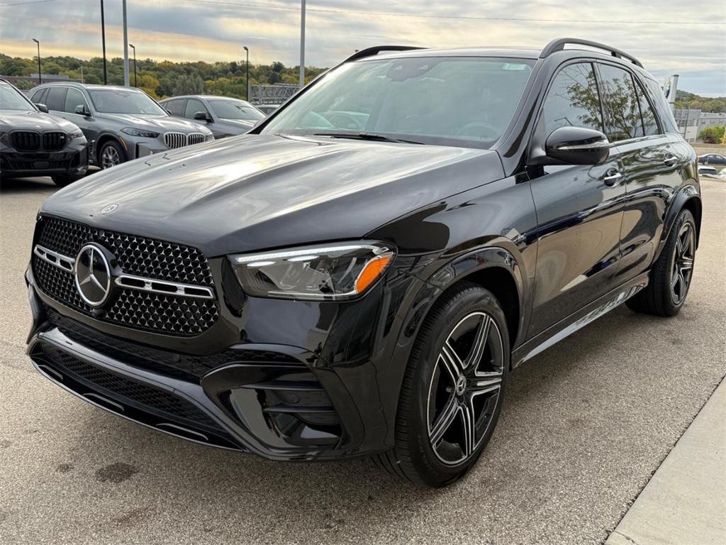 used 2025 Mercedes-Benz GLE 450 car, priced at $69,999