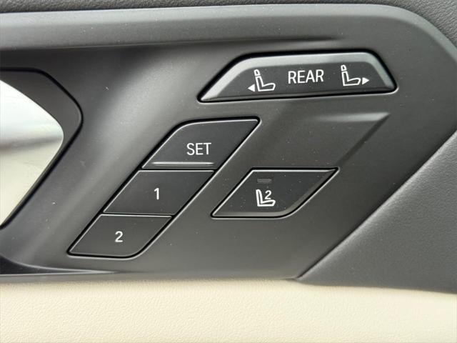 new 2025 BMW X7 car, priced at $98,930