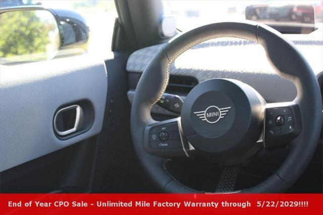 used 2025 MINI Hardtop car, priced at $34,301