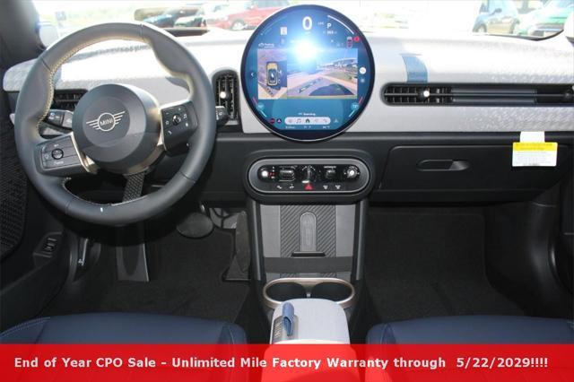 used 2025 MINI Hardtop car, priced at $34,301