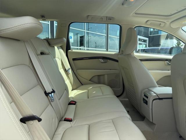 used 2016 Volvo XC70 car, priced at $21,495