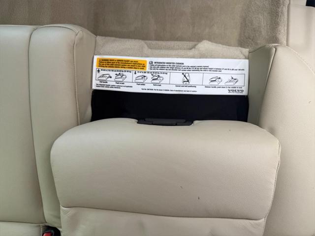 used 2016 Volvo XC70 car, priced at $21,495