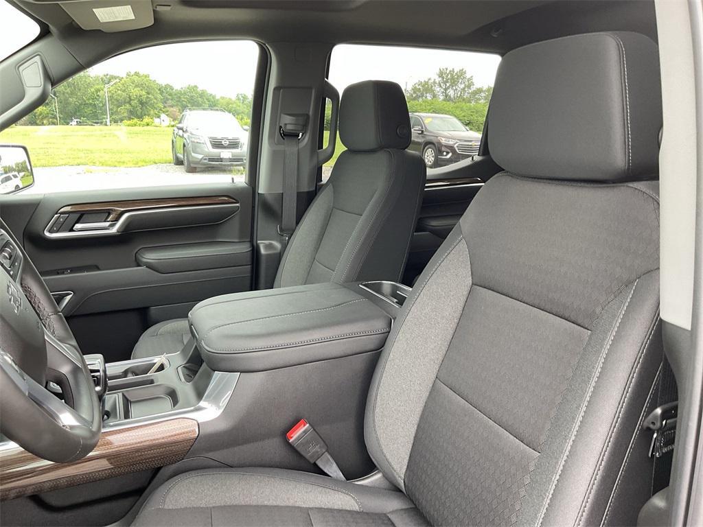 new 2026 Chevrolet Silverado 1500 car, priced at $64,450