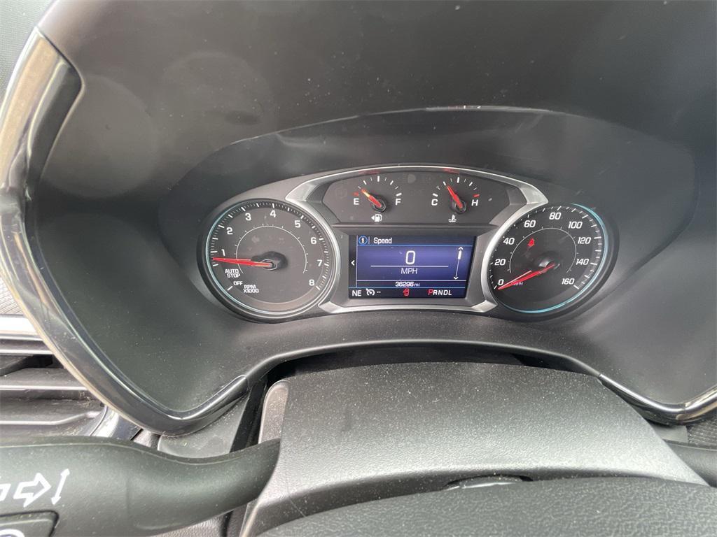 used 2022 Chevrolet Equinox car, priced at $23,999