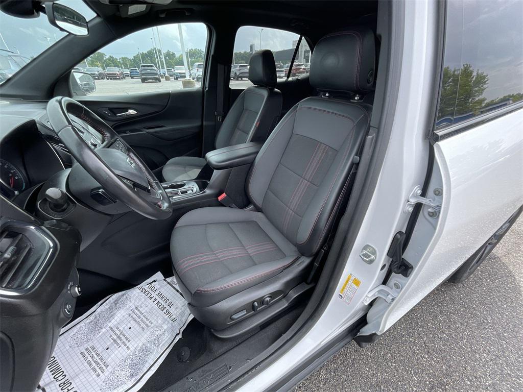 used 2022 Chevrolet Equinox car, priced at $23,999