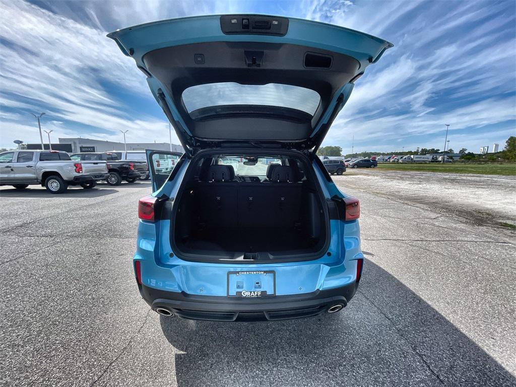 used 2025 Chevrolet TrailBlazer car, priced at $28,800