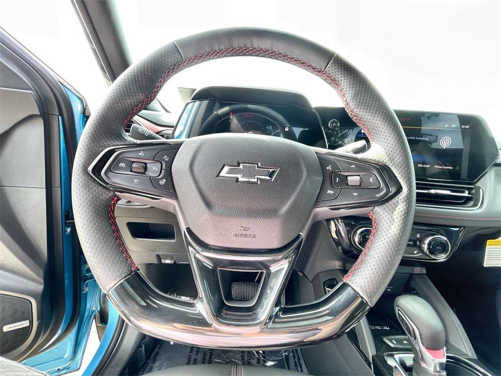 used 2025 Chevrolet TrailBlazer car, priced at $28,800