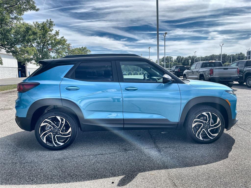 used 2025 Chevrolet TrailBlazer car, priced at $28,800