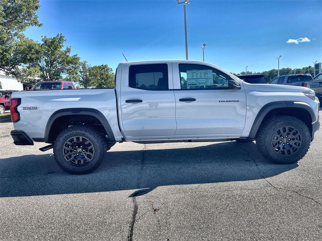 new 2026 Chevrolet Colorado car, priced at $40,199