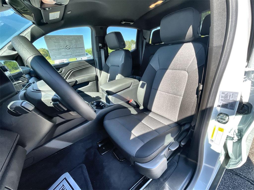 new 2026 Chevrolet Colorado car, priced at $40,199