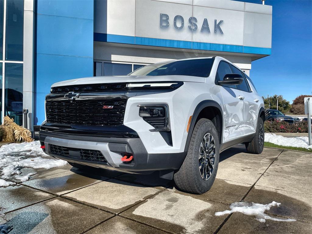 new 2026 Chevrolet Traverse car, priced at $50,815