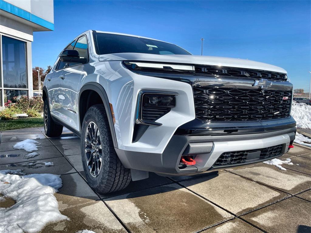 new 2026 Chevrolet Traverse car, priced at $50,815
