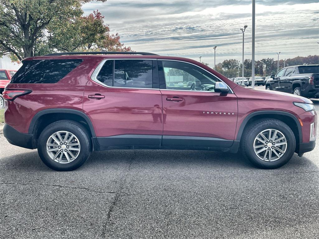 used 2022 Chevrolet Traverse car, priced at $24,396
