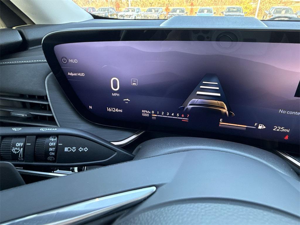 used 2024 Buick Envision car, priced at $28,944