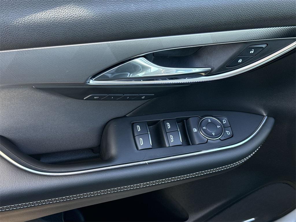 used 2024 Buick Envision car, priced at $28,944