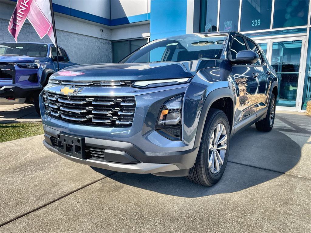 new 2026 Chevrolet Equinox car, priced at $28,664