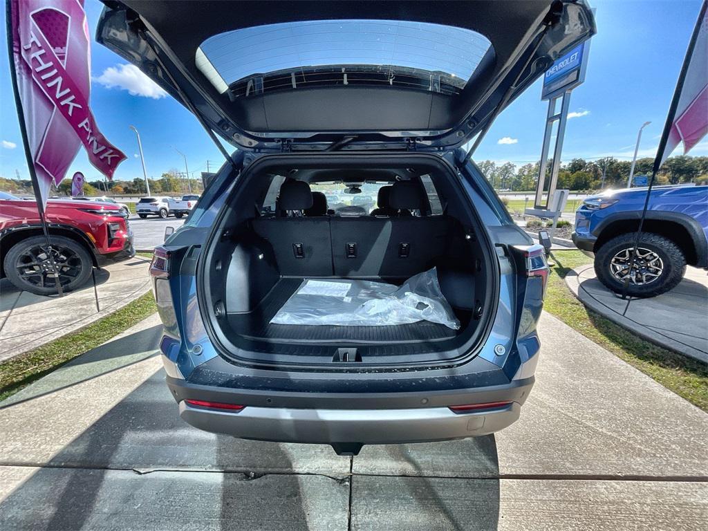 new 2026 Chevrolet Equinox car, priced at $28,664