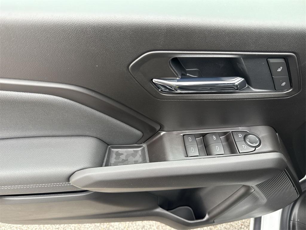 new 2026 Chevrolet Colorado car, priced at $38,387