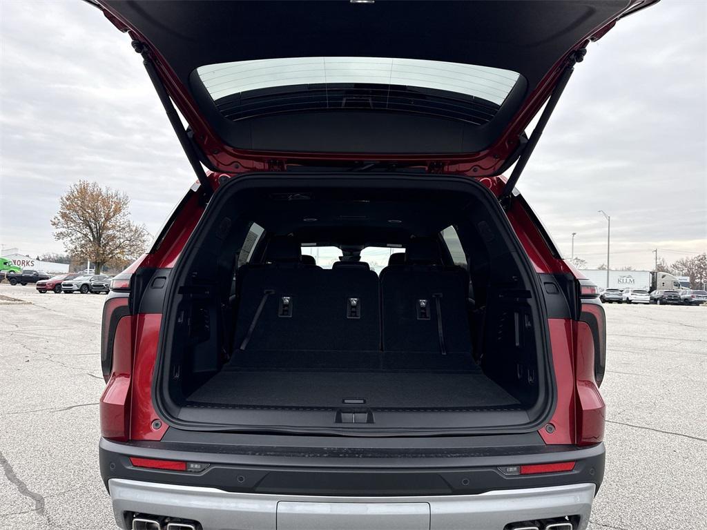 new 2026 Chevrolet Traverse car, priced at $41,937