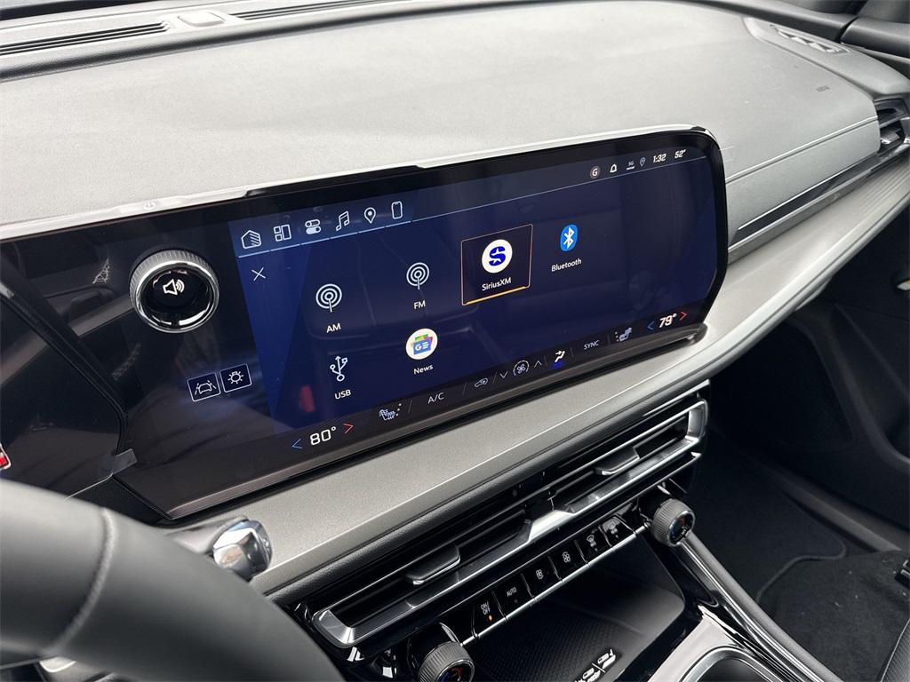 new 2026 Chevrolet Traverse car, priced at $41,937