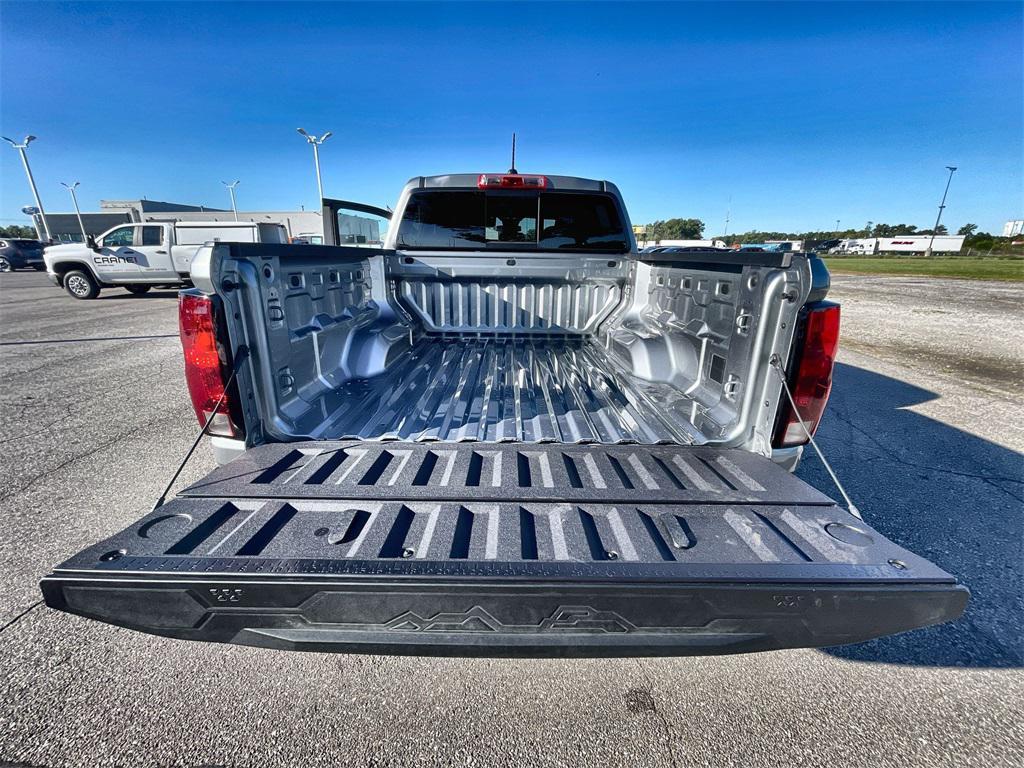 new 2026 Chevrolet Colorado car, priced at $40,395