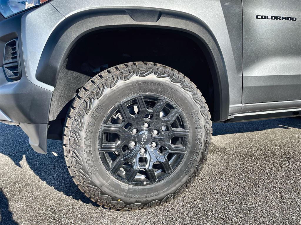 new 2026 Chevrolet Colorado car, priced at $40,395