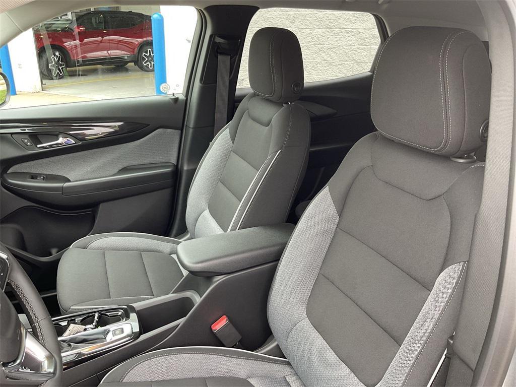 new 2026 Chevrolet TrailBlazer car, priced at $27,175
