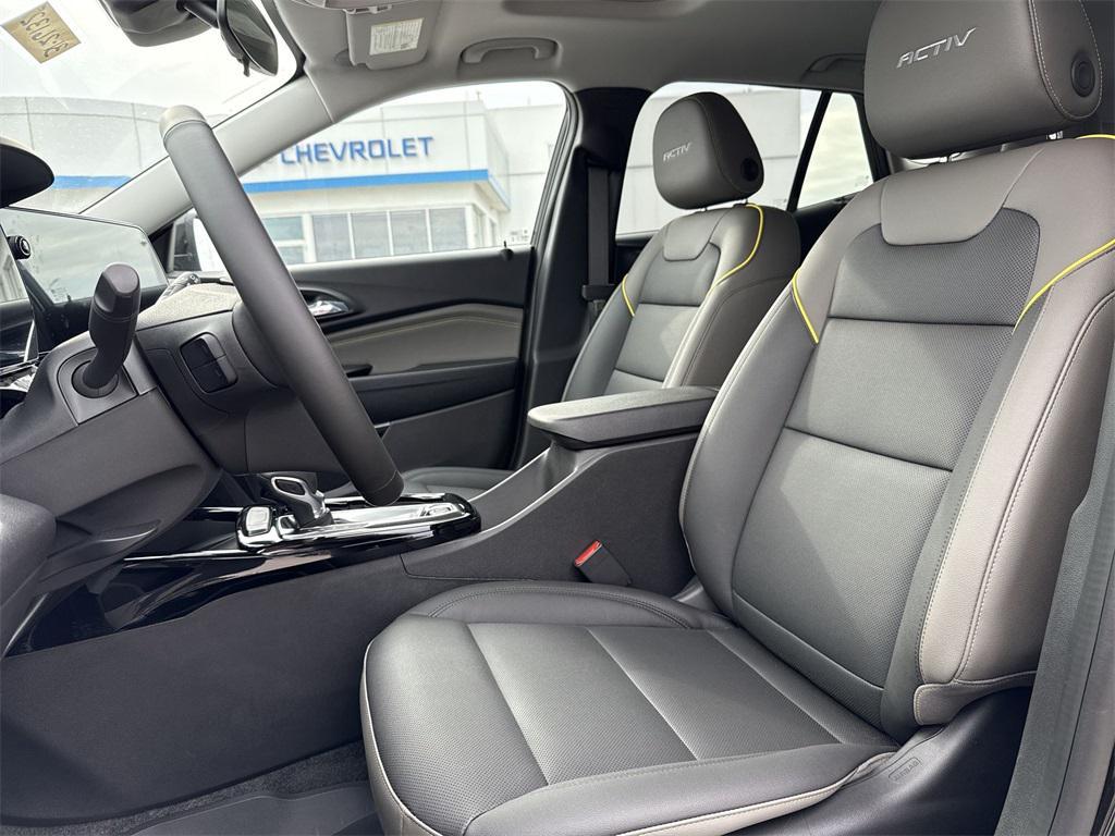 new 2026 Chevrolet Trax car, priced at $27,863