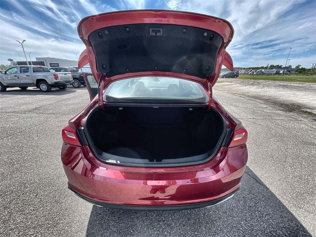 used 2022 Chevrolet Malibu car, priced at $18,999
