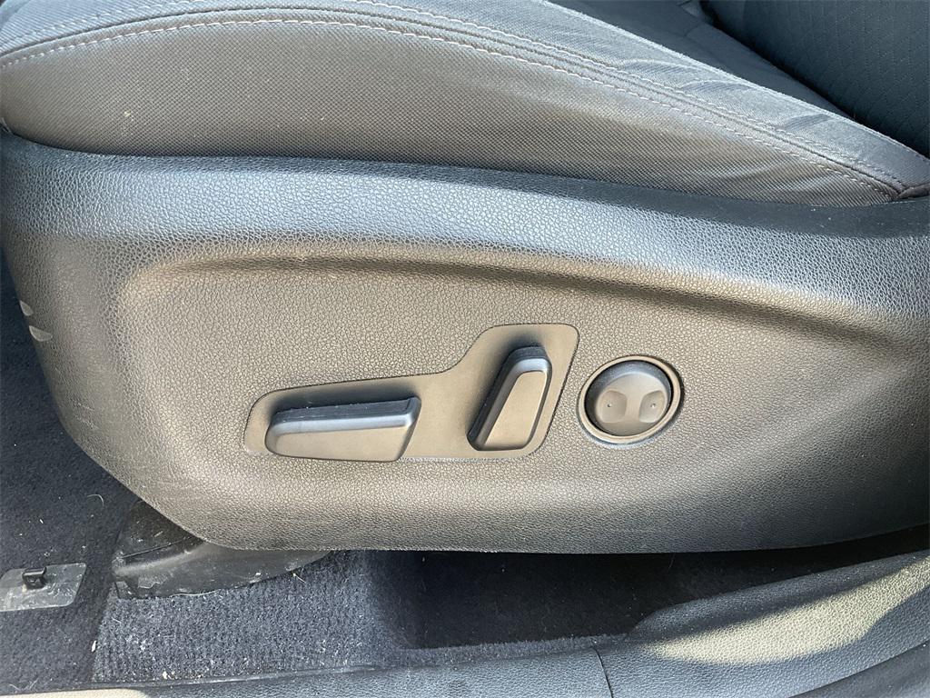 used 2020 Kia Sorento car, priced at $17,249