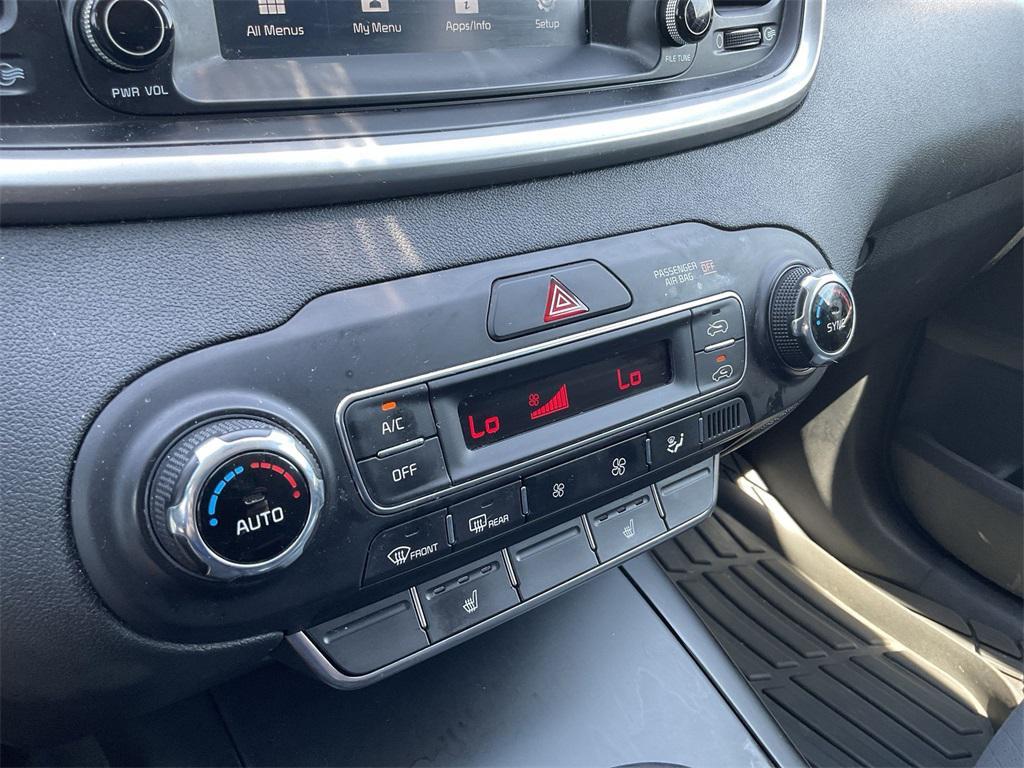 used 2020 Kia Sorento car, priced at $17,249