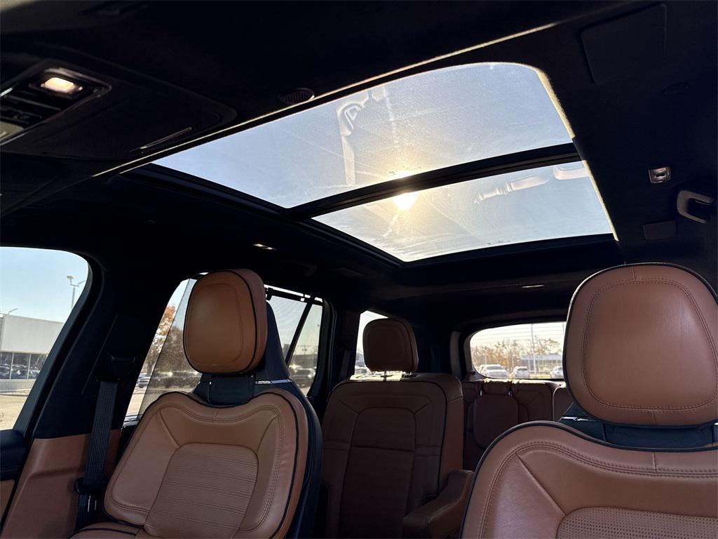 used 2020 Lincoln Aviator car, priced at $33,800