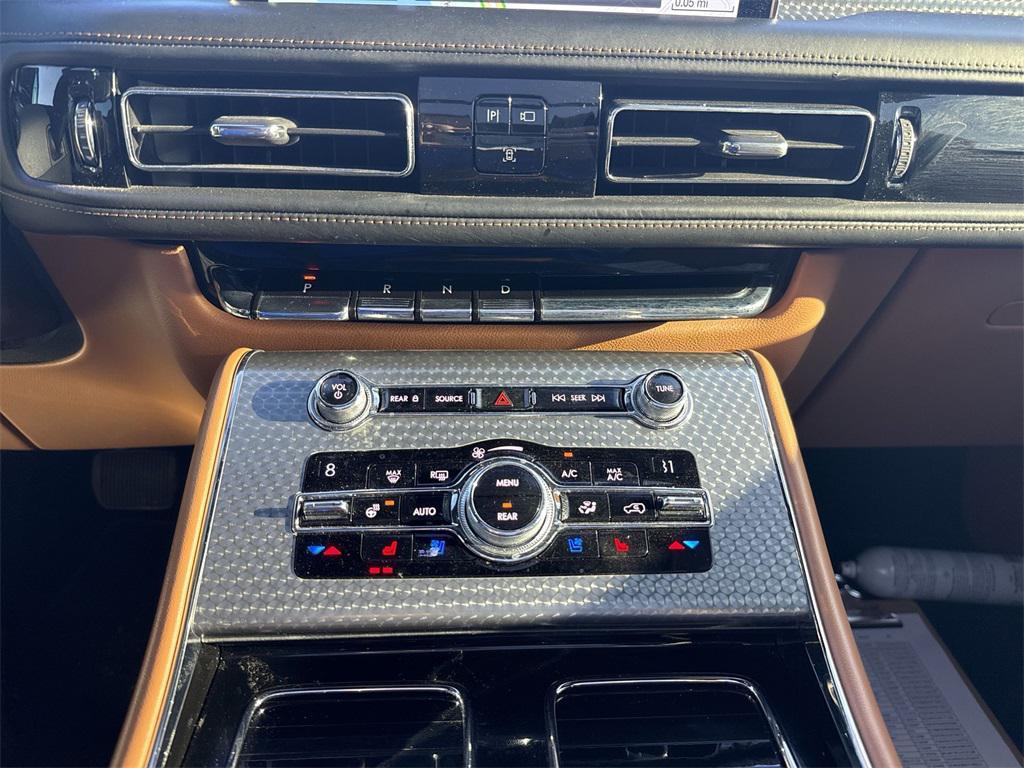 used 2020 Lincoln Aviator car, priced at $33,800