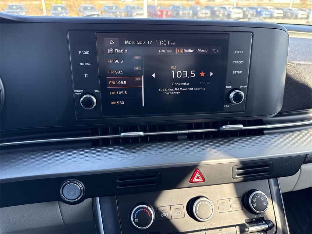 used 2023 Kia Carnival car, priced at $28,599