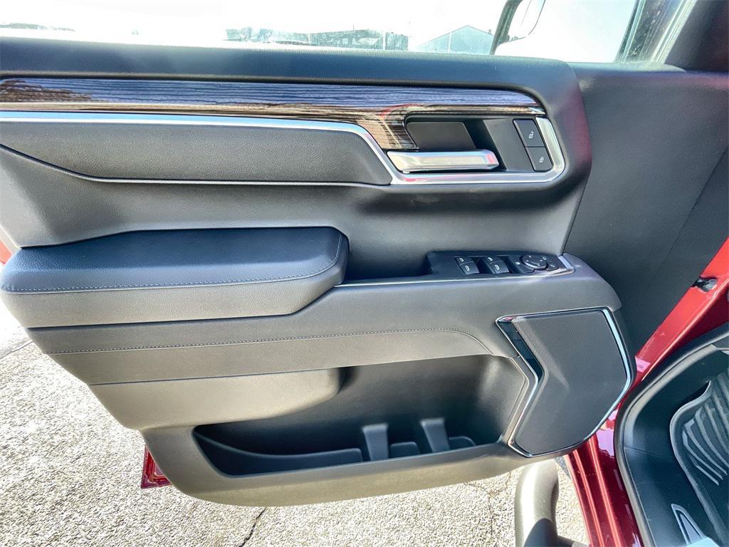 new 2026 Chevrolet Silverado 1500 car, priced at $61,077