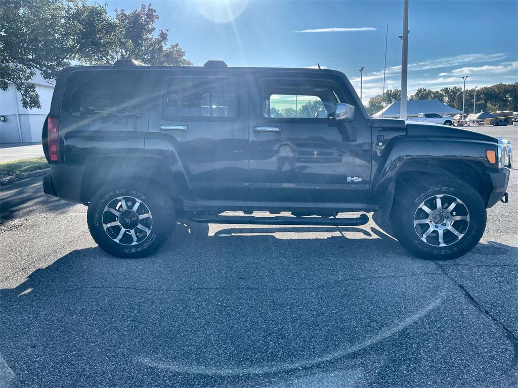 used 2007 Hummer H3 car, priced at $4,554