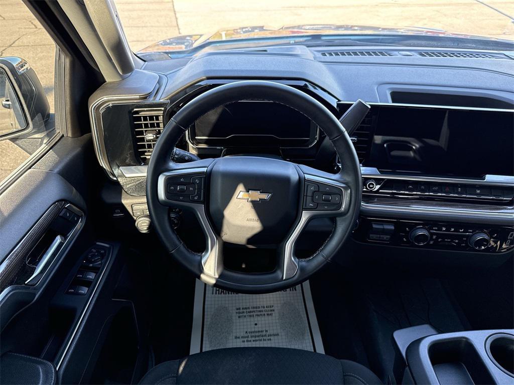 used 2024 Chevrolet Silverado 1500 car, priced at $41,899