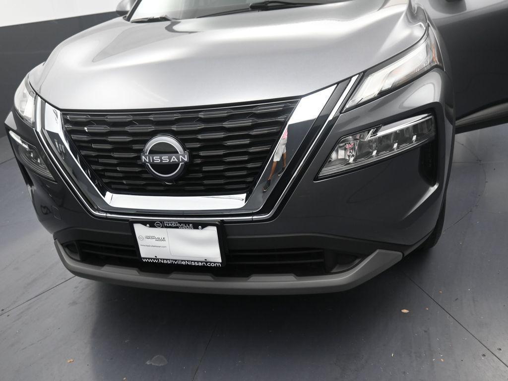 used 2022 Nissan Rogue car, priced at $22,107