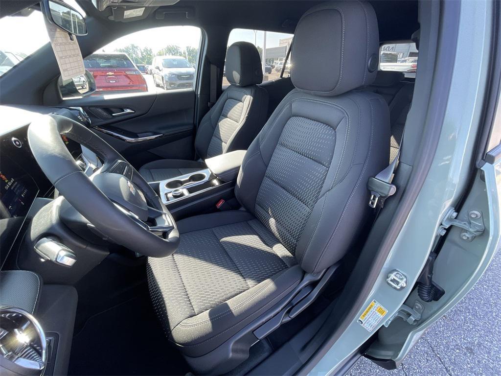 new 2026 Chevrolet Equinox car, priced at $28,380