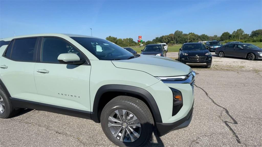 new 2026 Chevrolet Equinox car, priced at $28,380